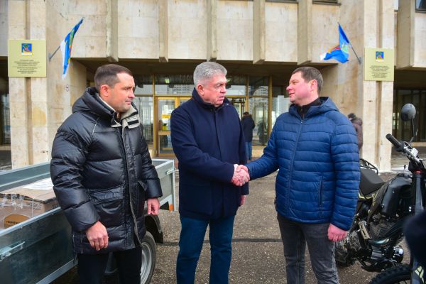 Из Набережных Челнов направили партию шефской помощи 