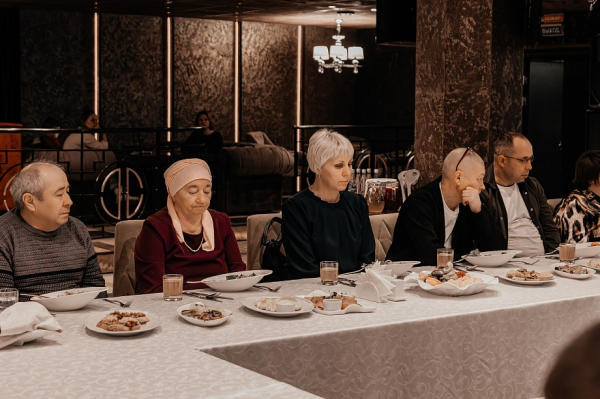 «Будучи на передовой, нам принципиально чувствовать поддержку родных, коллег, компании…» «Будучи на передовой, нам принципиально чувствовать поддержку родных, коллег, компании…»