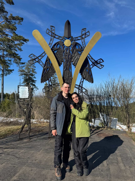 Павел и Тамара пешком дошли из города Москва в Челны и направились во Владивосток