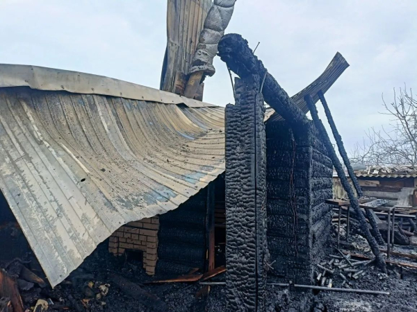 У челнинцев сгорели две бани из-за замыкания У челнинцев сгорели две бани из-за замыкания