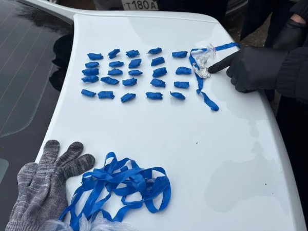 В Челнах задержали даму с 250 вейпами, начинёнными наркотическими веществами