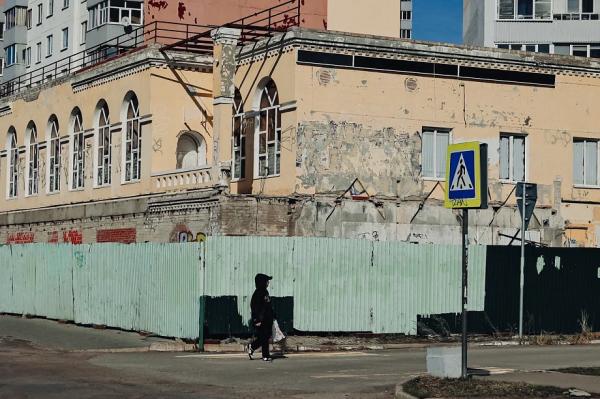 &laquo;Волнует, что здание длительное время стоит недостроенным. Охото, чтоб оно обрело законченный вид&raquo;