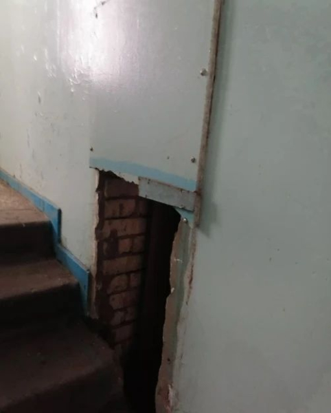 Управляющая компания Челнов получила штраф за немытые подъезды Управляющая компания Челнов получила штраф за немытые подъезды