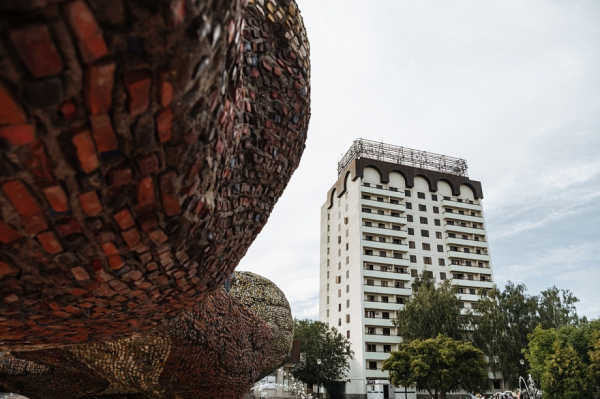 &laquo;Почему в данной ситуации я страдаю? Мне выставляют счета, я их всецело оплачиваю. Почему я осталась последней?&raquo;