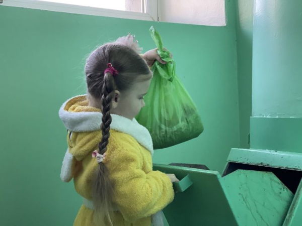 Вонь до тошноты: какое количество времени дается на ликвидация засора в мусоропроводах Вонь до тошноты: какое количество времени дается на ликвидация засора в мусоропроводах