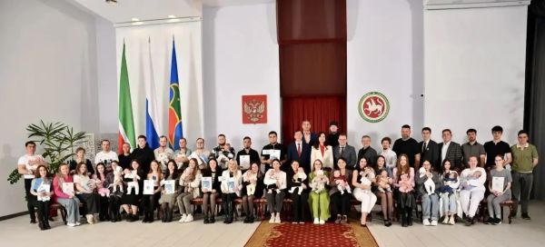 В Набережных Челнах семьи с детками получили ответы на вопросы о пособиях В Набережных Челнах семьи с детками получили ответы на вопросы о пособиях