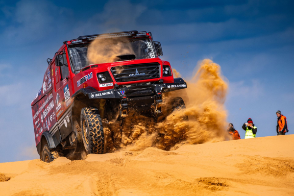 Дмитрий Сотников лидирует на &laquo;Золоте Кагана&raquo; после двух спецучастков