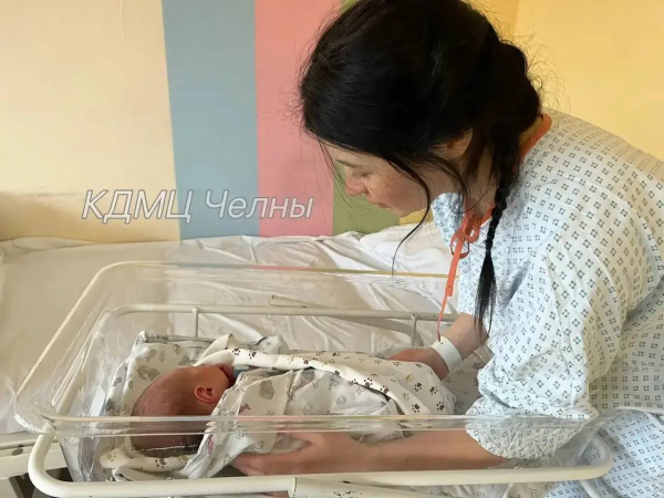 Челнинка, спасавшая пса из полыньи, родила здорового мальчика Челнинка, спасавшая пса из полыньи, родила здорового мальчика