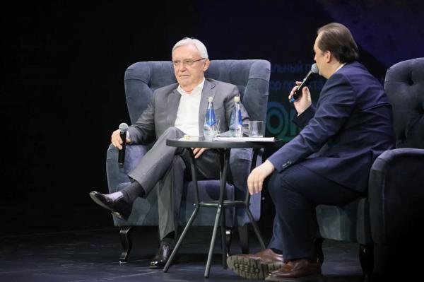 &laquo;При том объеме долга, простоев, недопонимания, что быть может впереди, взяться за это можно было только сгоряча&raquo;