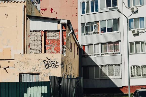 &laquo;Волнует, что здание длительное время стоит недостроенным. Охото, чтоб оно обрело законченный вид&raquo;