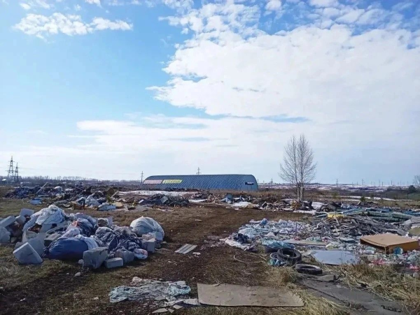 В Челнах нашли свалку площадью 20 тысяч квадратных метров В Челнах нашли свалку площадью 20 тысяч квадратных метров