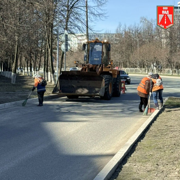 За 15 дней в Челнах вымыли 33 км ограждений