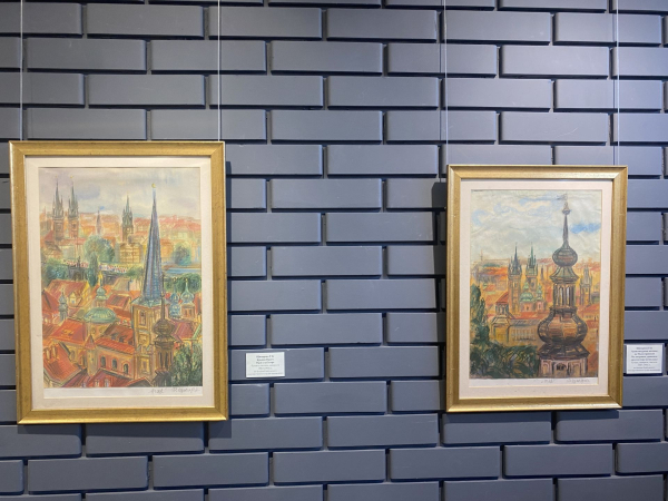 Прага глазами Цветаевой: в картинной галерее Челнов открыта новая выставка