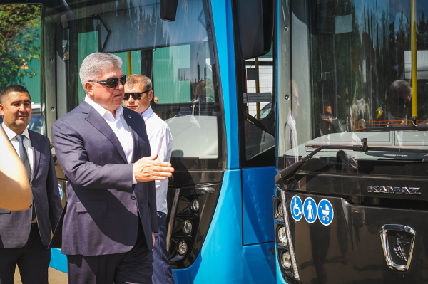 &laquo;Какие машинки наш автопром выпускает &ndash; это вопрос не к нам, не мы их делаем! Ну разве можно называть их &laquo;душегубками&raquo;?!&raquo;