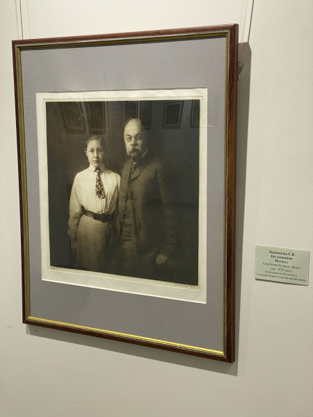 Прага глазами Цветаевой: в картинной галерее Челнов открыта новая выставка