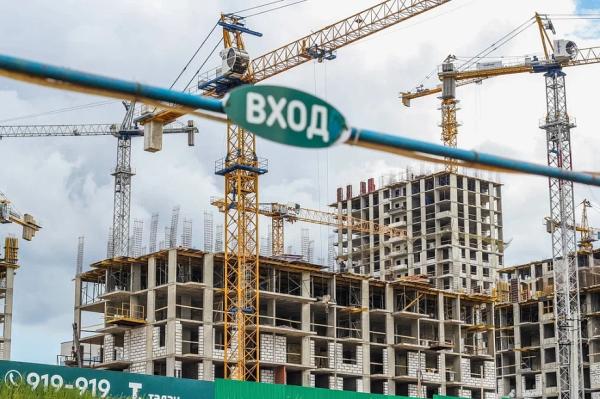 Глаза страшатся, девелоперы строят: территорию &laquo;КамгэсЗЯБ&raquo; пускают в ход