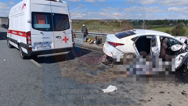 В Татарстане в ДТП на М-12 погибла 31-летняя женщина