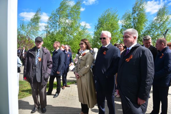 Как Набережные Челны отметили 81-ю годовщину Великой Победы Как Набережные Челны отметили 81-ю годовщину Великой Победы
