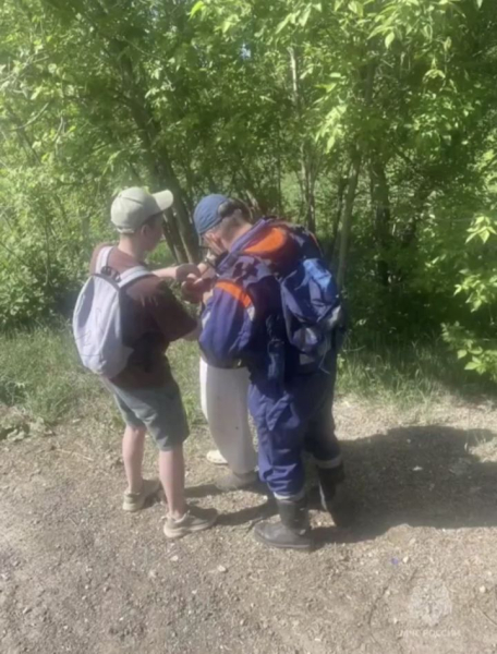 В Татарстане из леса эвакуировали велосипедистку, сломавшую руку В Татарстане из леса эвакуировали велосипедистку, сломавшую руку