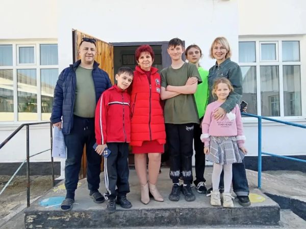 Челнинский студент отправился с гуманитарной миссией в Херсонскую область Челнинский студент отправился с гуманитарной миссией в Херсонскую область