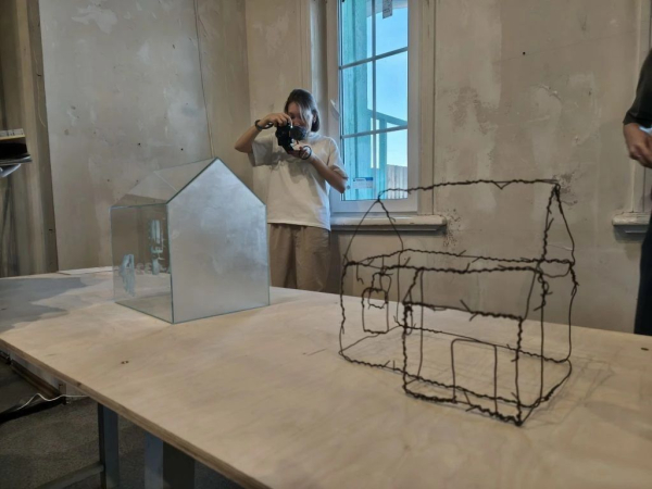 «Камазонки» и альпаки: дебаркадер в Челнах открыл две выставки сразу «Камазонки» и альпаки: дебаркадер в Челнах открыл две выставки сразу