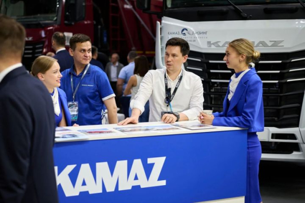 «КАМАЗ» покажет в Москве зерновоз на новом шасси «КАМАЗ» покажет в Москве зерновоз на новом шасси