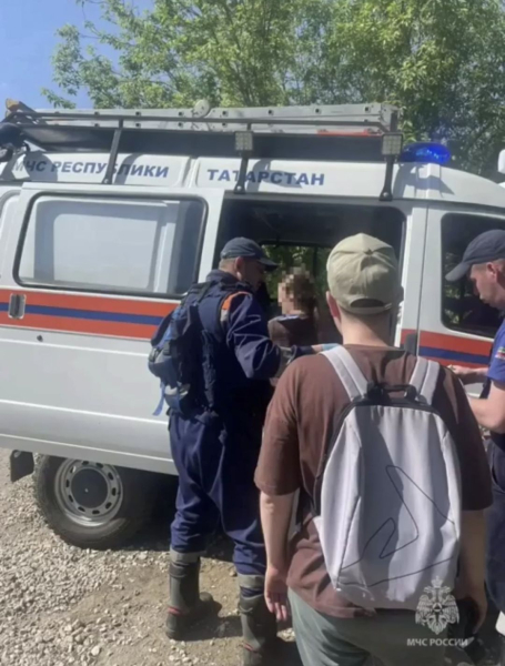В Татарстане из леса эвакуировали велосипедистку, сломавшую руку В Татарстане из леса эвакуировали велосипедистку, сломавшую руку