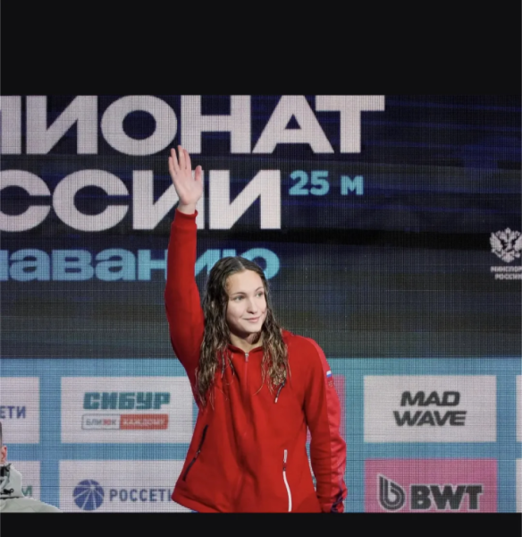 Слезы счастья: 19-летняя челнинка стала чемпионкой России по плаванию Слезы счастья: 19-летняя челнинка стала чемпионкой России по плаванию