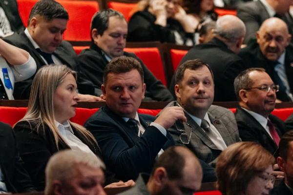 &laquo;Нельзя же просто взять и снести, нужно решение суда. Чтобы достроить, тоже нужно решение суда. Как решат, так и будет&raquo;