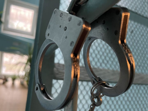 Суд Челнов за хищение на 60 млн рублей отправил в колонию двух женщин-коллег Суд Челнов за хищение на 60 млн рублей отправил в колонию двух женщин-коллег
