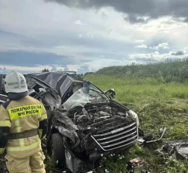 В Татарстане перевернулся джип: дама погибла на месте В Татарстане перевернулся джип: дама погибла на месте