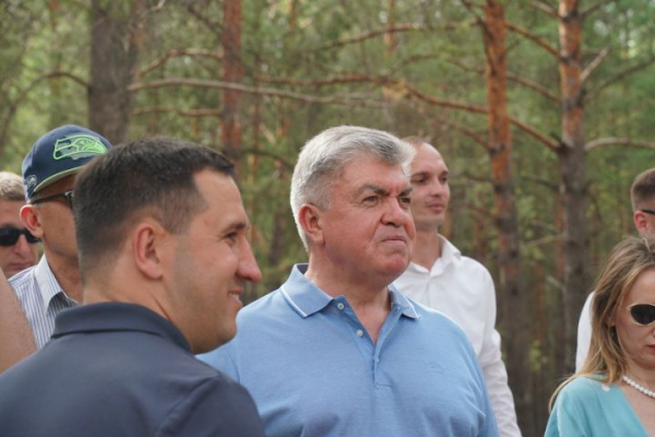 Наиль Магдеев: «Коллективизм постоянно был основой жизнедеятельности Челнов» Наиль Магдеев: «Коллективизм постоянно был основой жизнедеятельности Челнов»