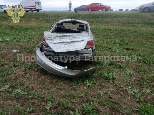 Трагедия в Агрызском районе: в ДТП погибла девочка, еще трое детей в больнице Трагедия в Агрызском районе: в ДТП погибла девочка, еще трое детей в больнице
