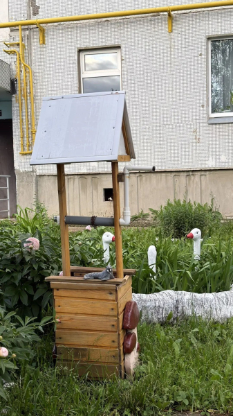Кот ученый и вишневый сад: дворы Челнов превратились в Лукоморье Кот ученый и вишневый сад: дворы Челнов превратились в Лукоморье