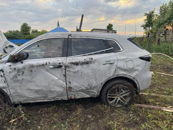 Иномарка перевоплотился в металлолом после аварии со смертельным исходом в Татарстане Иномарка перевоплотился в металлолом после аварии со смертельным исходом в Татарстане