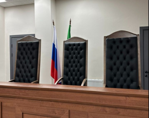 В Челнах фигуранты криминального маскарада получили реальные сроки В Челнах фигуранты криминального маскарада получили реальные сроки