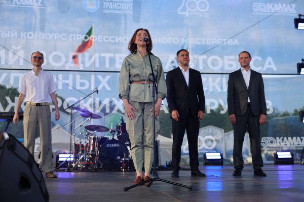 Кто стал лучшим среди водителей автобусов России? 