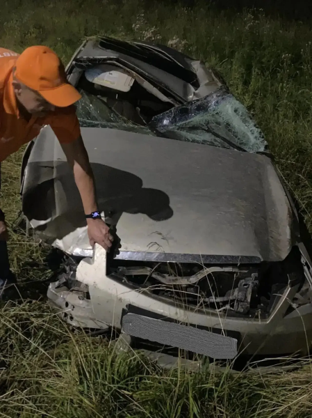 Женщина на Infiniti улетела в кювет и получила штраф Женщина на Infiniti улетела в кювет и получила штраф