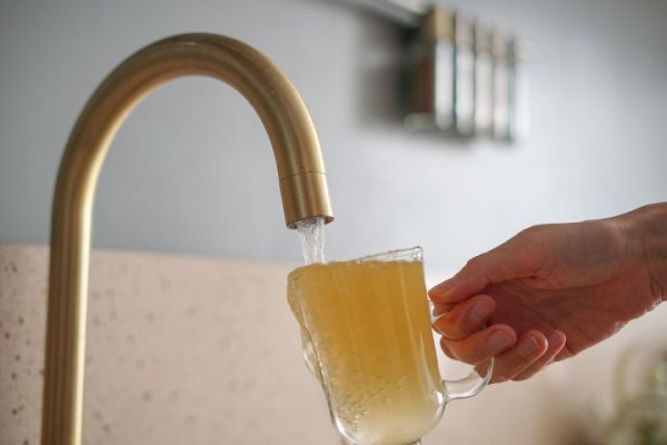 За ржавую воду из крана можно получить перерасчёт За ржавую воду из крана можно получить перерасчёт
