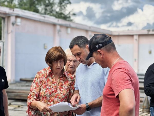 Фарид Салахов ознакомился с ходом капремонта городских объектов Фарид Салахов ознакомился с ходом капремонта городских объектов