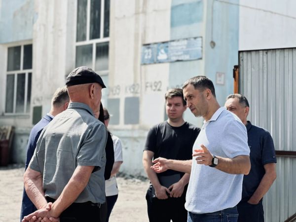 Фарид Салахов ознакомился с ходом капремонта городских объектов Фарид Салахов ознакомился с ходом капремонта городских объектов