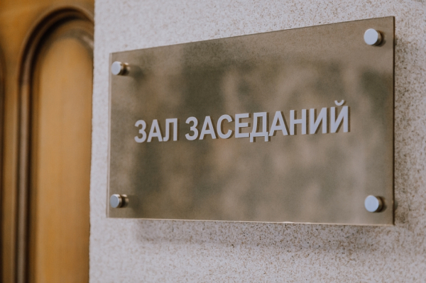 «Мы же тебя туда не смотрящим поставили, чтобы статистику вести. Работу надо организовать!» «Мы же тебя туда не смотрящим поставили, чтобы статистику вести. Работу надо организовать!»