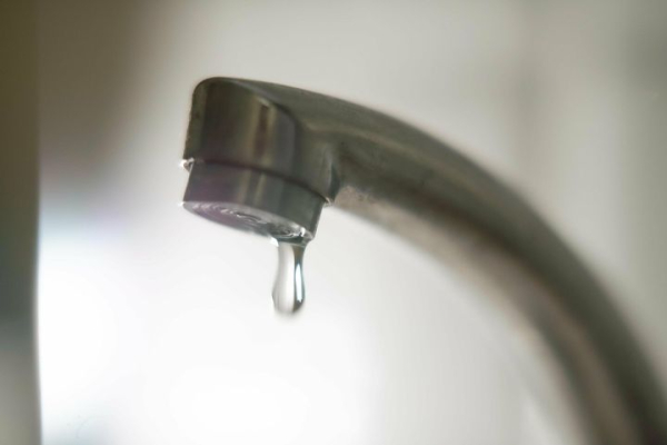 Челнинцам объяснили, кто отвечает за горячую воду в домах Челнинцам объяснили, кто отвечает за горячую воду в домах