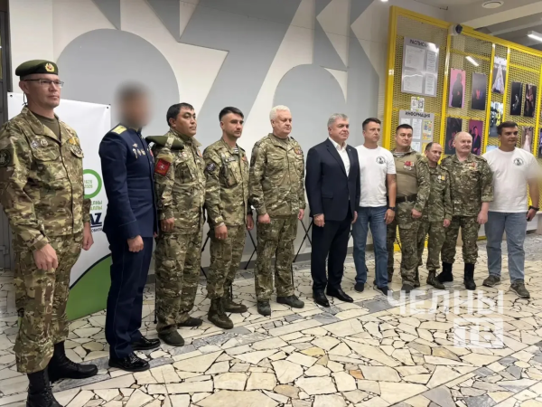 В Челнах мэр встретился с городским советом ветеранов СВО В Челнах мэр встретился с городским советом ветеранов СВО