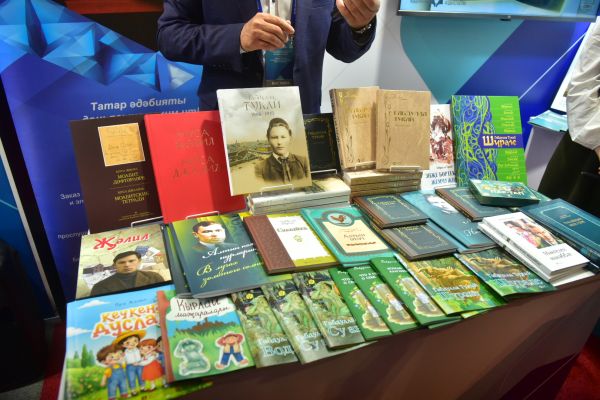 Рустам Минниханов высоко оценил образование Набережных Челнов Рустам Минниханов высоко оценил образование Набережных Челнов