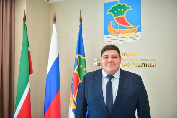 Назначения в Исполкоме: новыми руководителя стали Ольга Абдуллаева и Вячеслав Фролов Назначения в Исполкоме: новыми руководителя стали Ольга Абдуллаева и Вячеслав Фролов