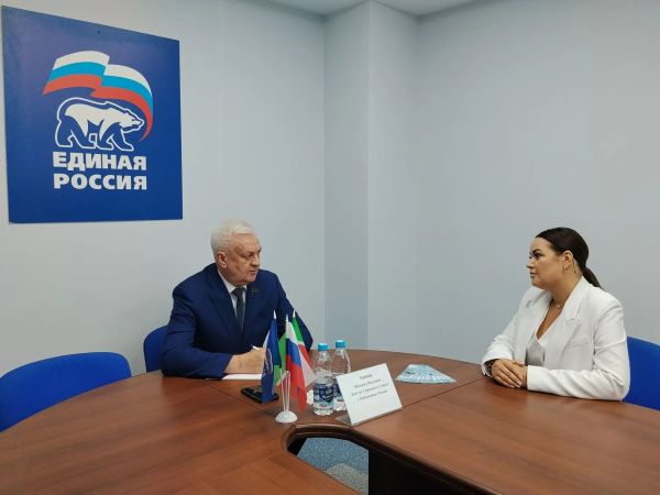 Певица из Набережных Челнов подарила ветеранам СВО 50 билетов на свой концерт 