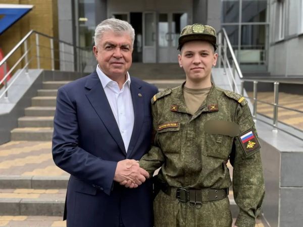 Наиль Магдеев с участниками СВО в преддверии Дня Республики Татарстан Наиль Магдеев с участниками СВО в преддверии Дня Республики Татарстан