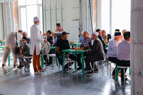 В Набережных Челнах Исламский духовно-просветительский центр обрел небесные символы 