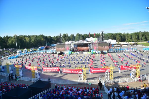Как Набережные Челны отметили двойной юбилей (фоторепортаж) 